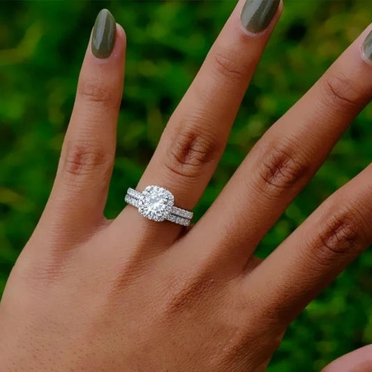 Huitan Luxury 2 piece Set Rings for Women
